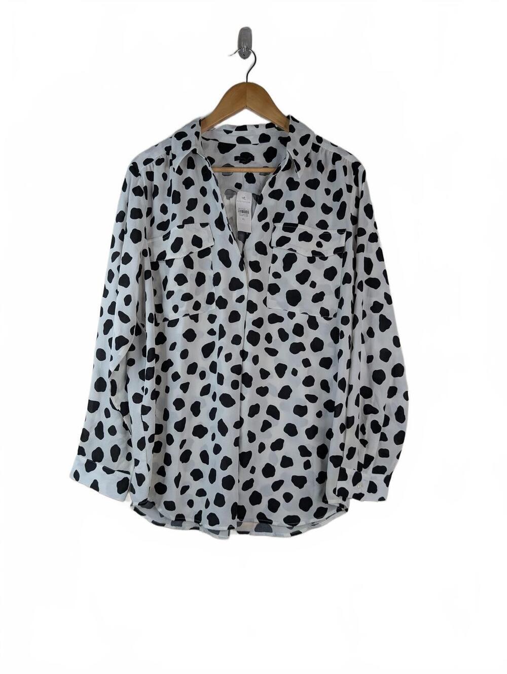 NWT Ann Taylor Black and White Animal Print Blouse XL